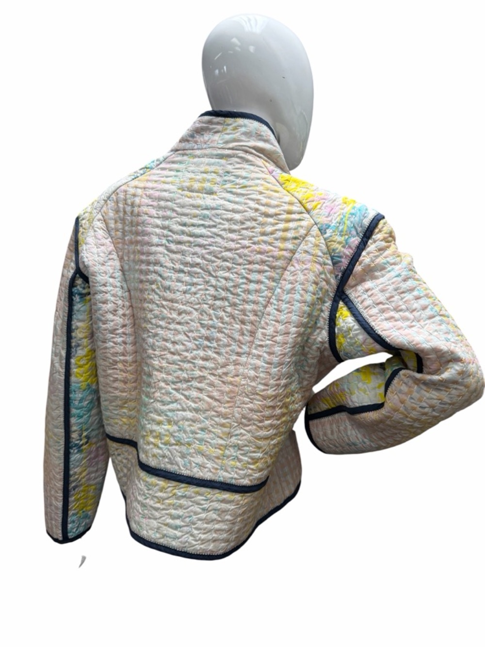 K2 KERRI ROSENTHAL
Women's Brittany Beaulero Quilted Jacket - Picture 3 of 14